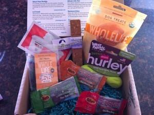 Read more about the article BarkBox Review + Coupon Code – September 2012