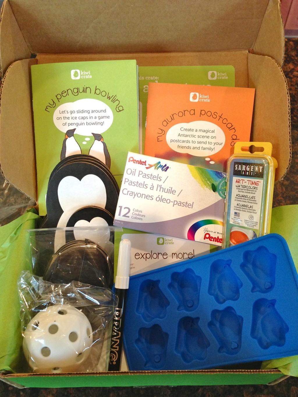 Read more about the article Kiwi Crate Review + Coupon Code – December 2012