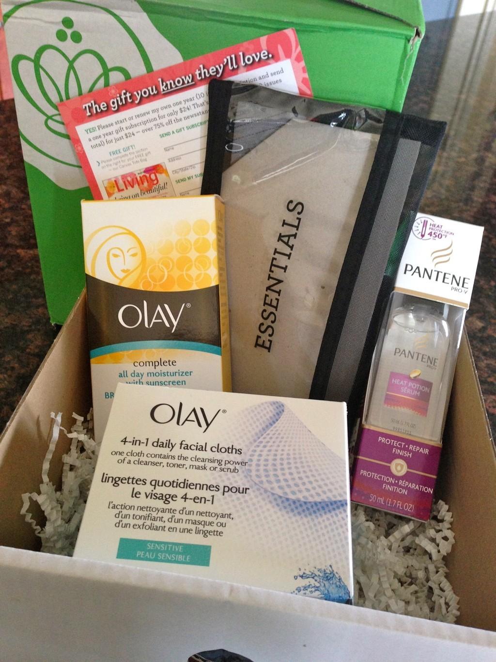 Read more about the article Martha Stewart Living Summer Essentials GLOSSYBOX Review