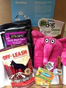 Read more about the article BarkBox Review + Coupon Code – April 2014