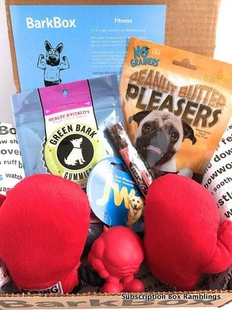 Read more about the article BarkBox Review + Coupon Code – April 2015