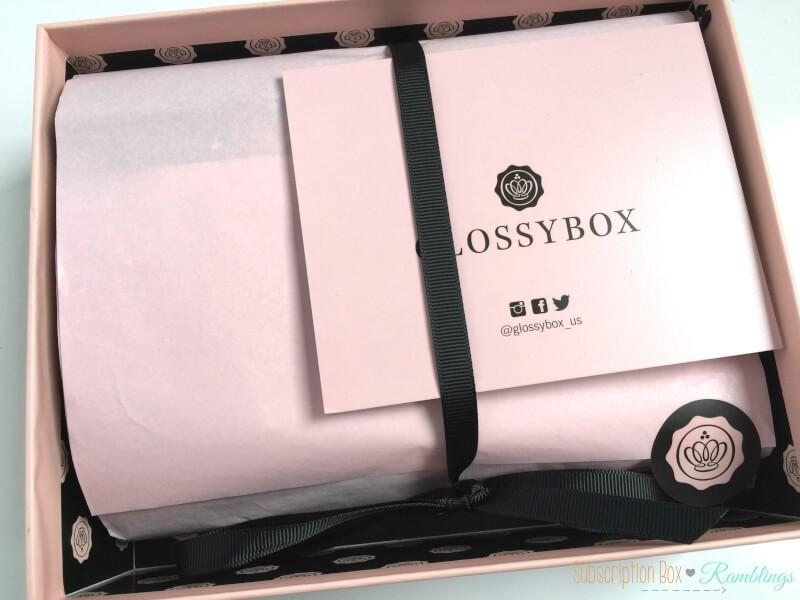 Read more about the article GLOSSYBOX October 2016 Spoiler #2 + Coupon Code