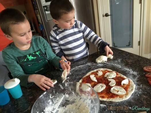 Hamptons Lane April 2016 "Pizza" Review + Coupon Code