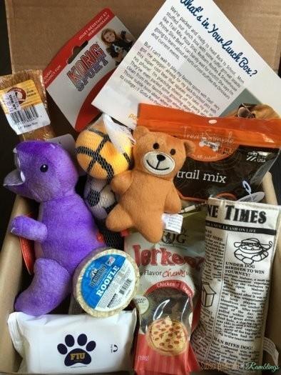 Pooch Perks August 2016 Subscription Box Review + Coupon Code