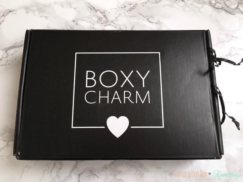 Read more about the article BOXYCHARM December 2016 Sneak Peek / Spoiler