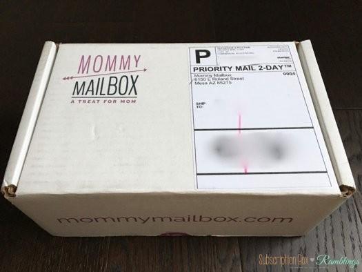 Mommy Mailbox Review - December 2016 Subscription Box