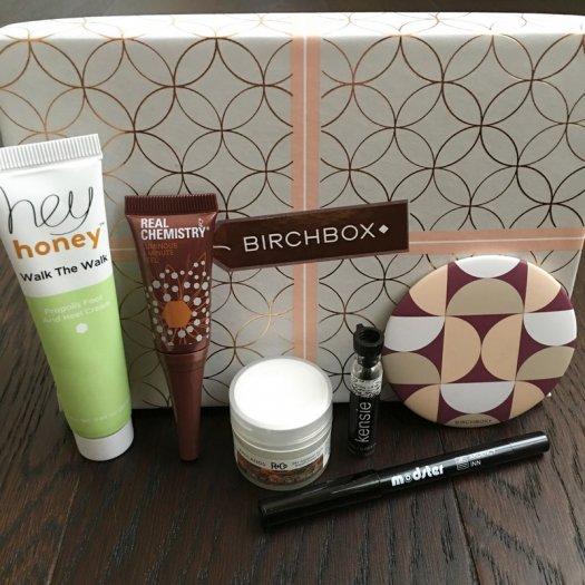 Read more about the article Birchbox Review – December 2016 Box + Coupon Codes