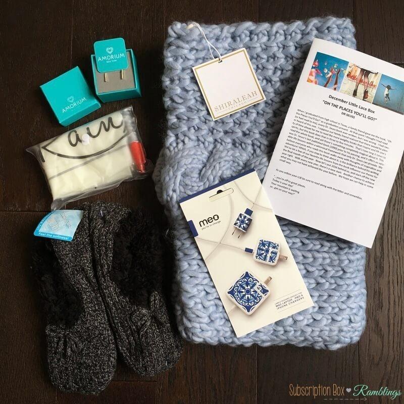 Read more about the article Little Lace Box December 2016 Subscription Box Review + Coupon Code