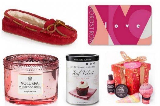 Read more about the article Subscription Box Ramblings Valentine’s Day Giveaway!