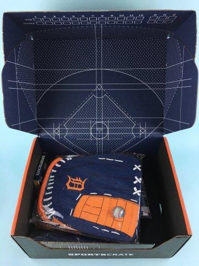 Sports Crate MLB Subscription Review (Detroit Tigers) - June 2017