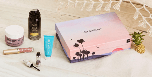 Birchbox Coupon - FREE makeup-perfecting beautyblender® micro.mini with New Subscription!