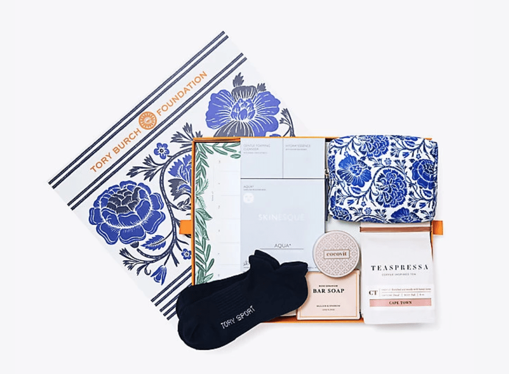Read more about the article Tory Burch Limited Edition Box!