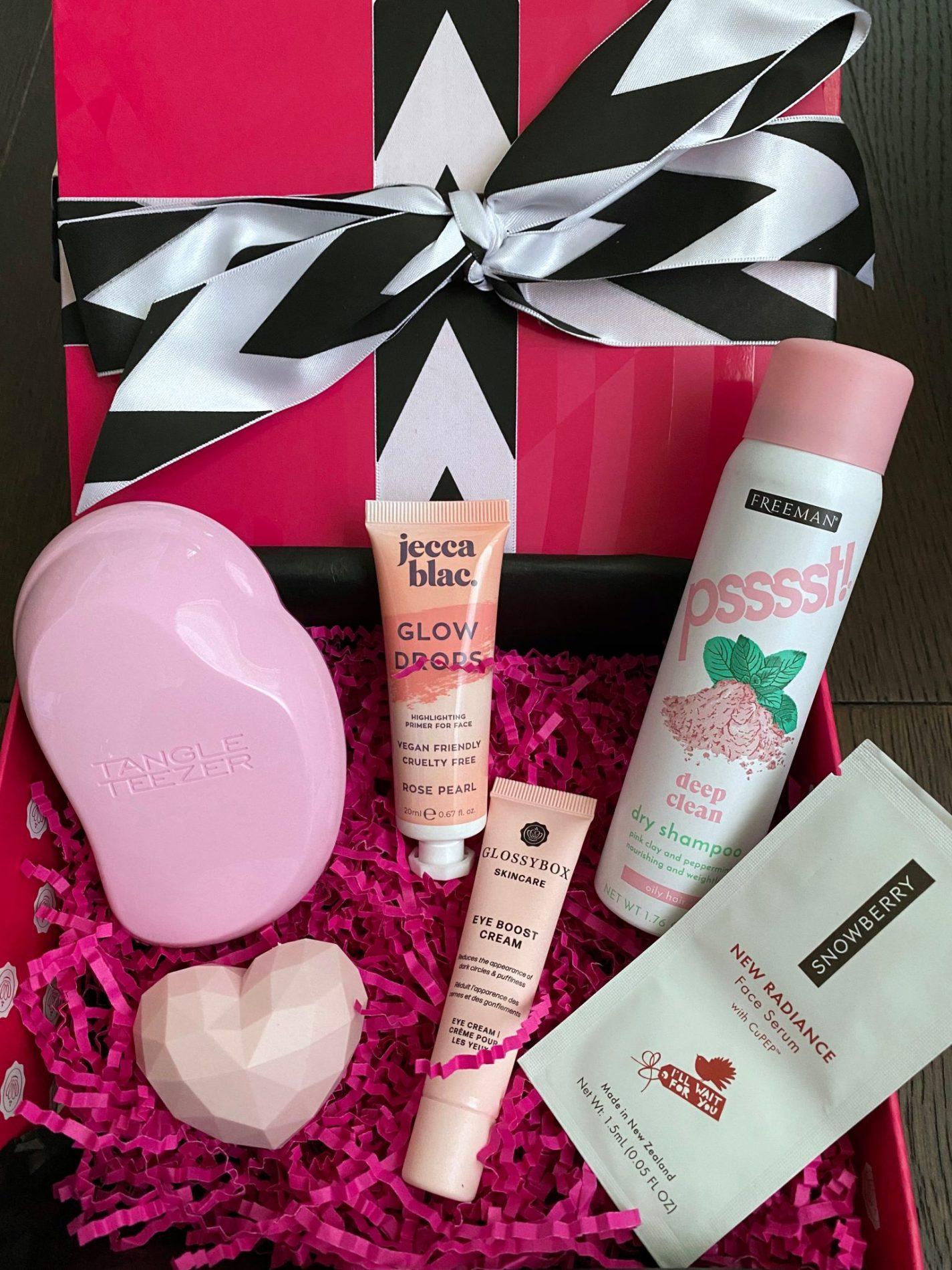 GLOSSYBOX Review + Coupon Code – August 2020