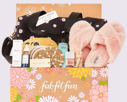 Read more about the article FabFitFun Coupon Code – Save 40% off the Spring Box!