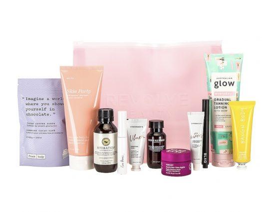 Read more about the article REVOLVE Aussie Beauty Bag – On Sale Now!