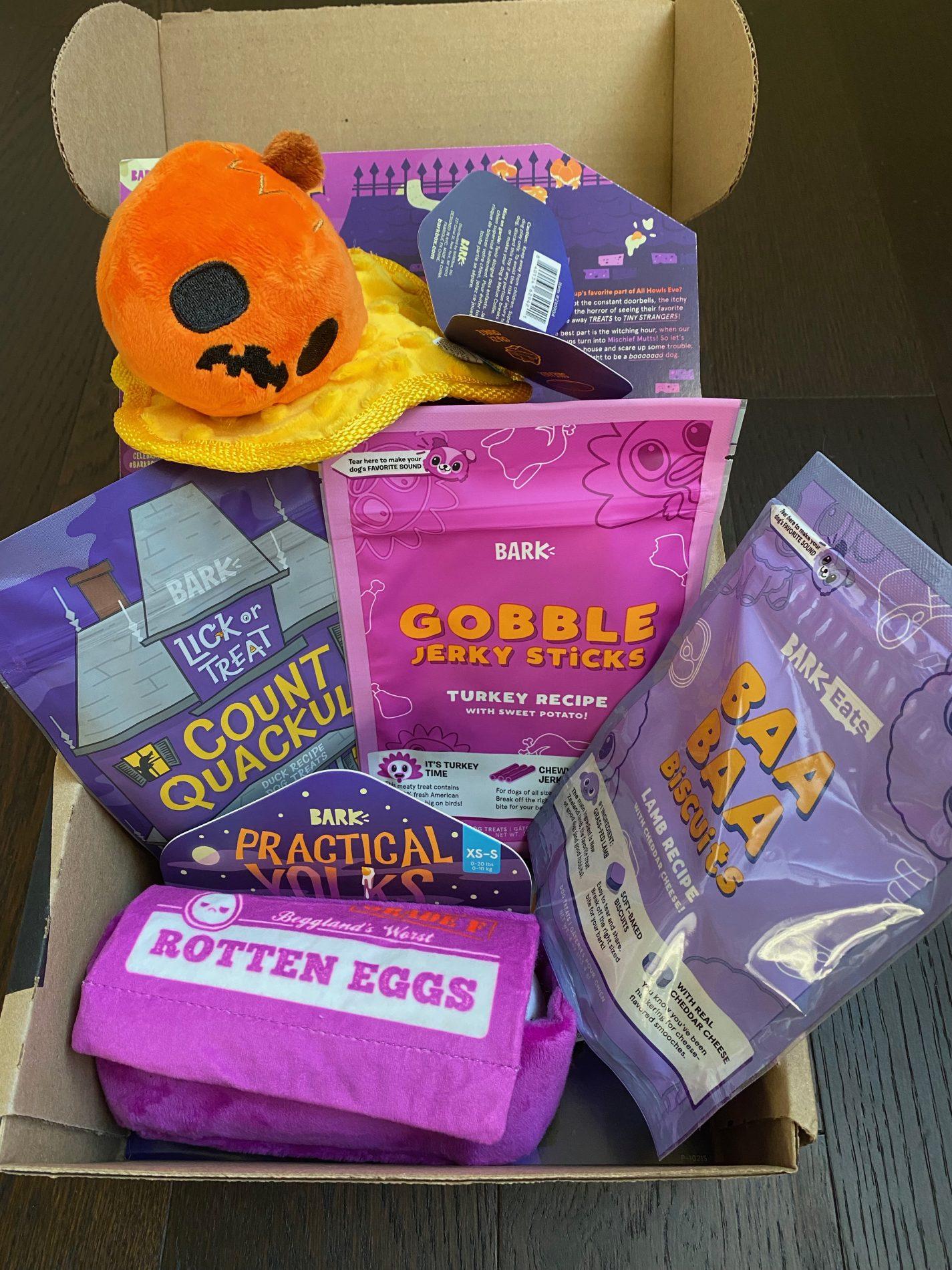 Read more about the article BarkBox Review + Coupon Code – October 2021