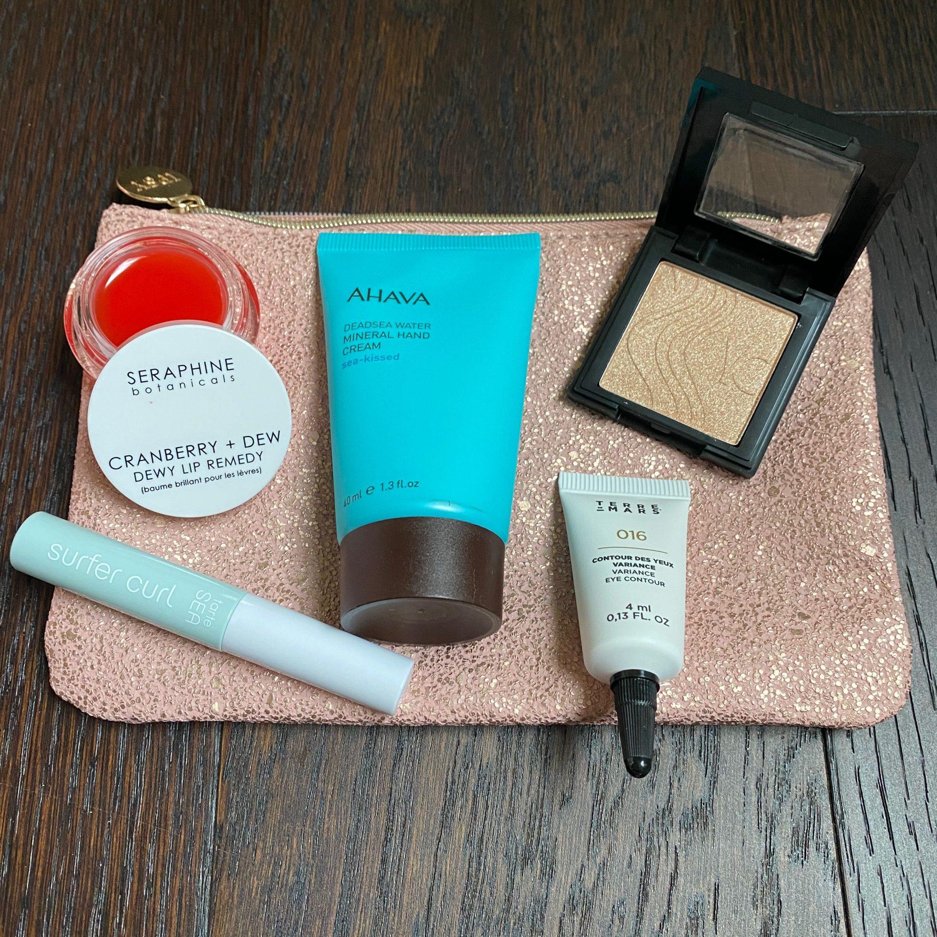 Read more about the article ipsy Review – December 2021