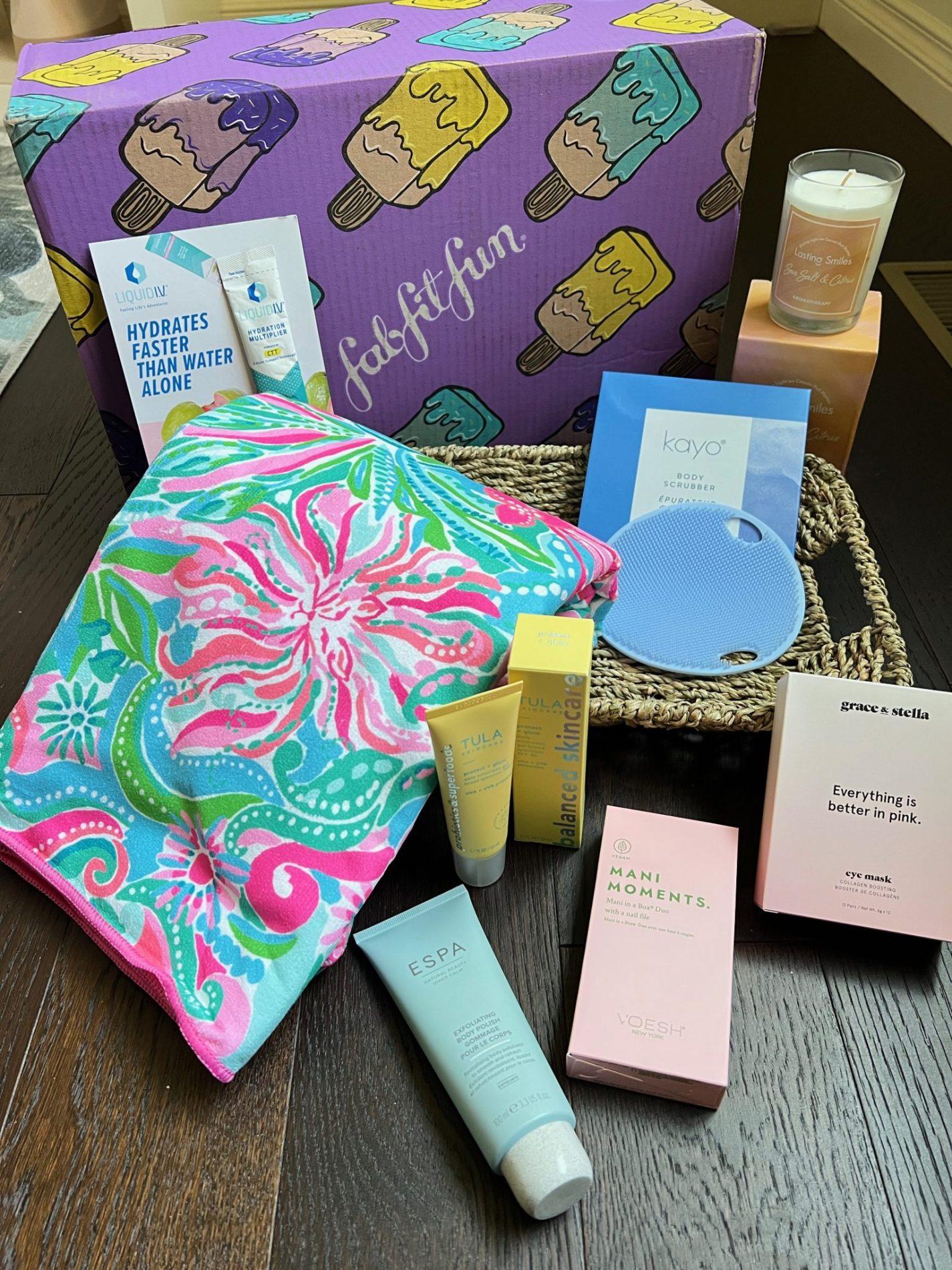 Read more about the article FabFitFun Summer 2022 Review + 20% Off Coupon Code