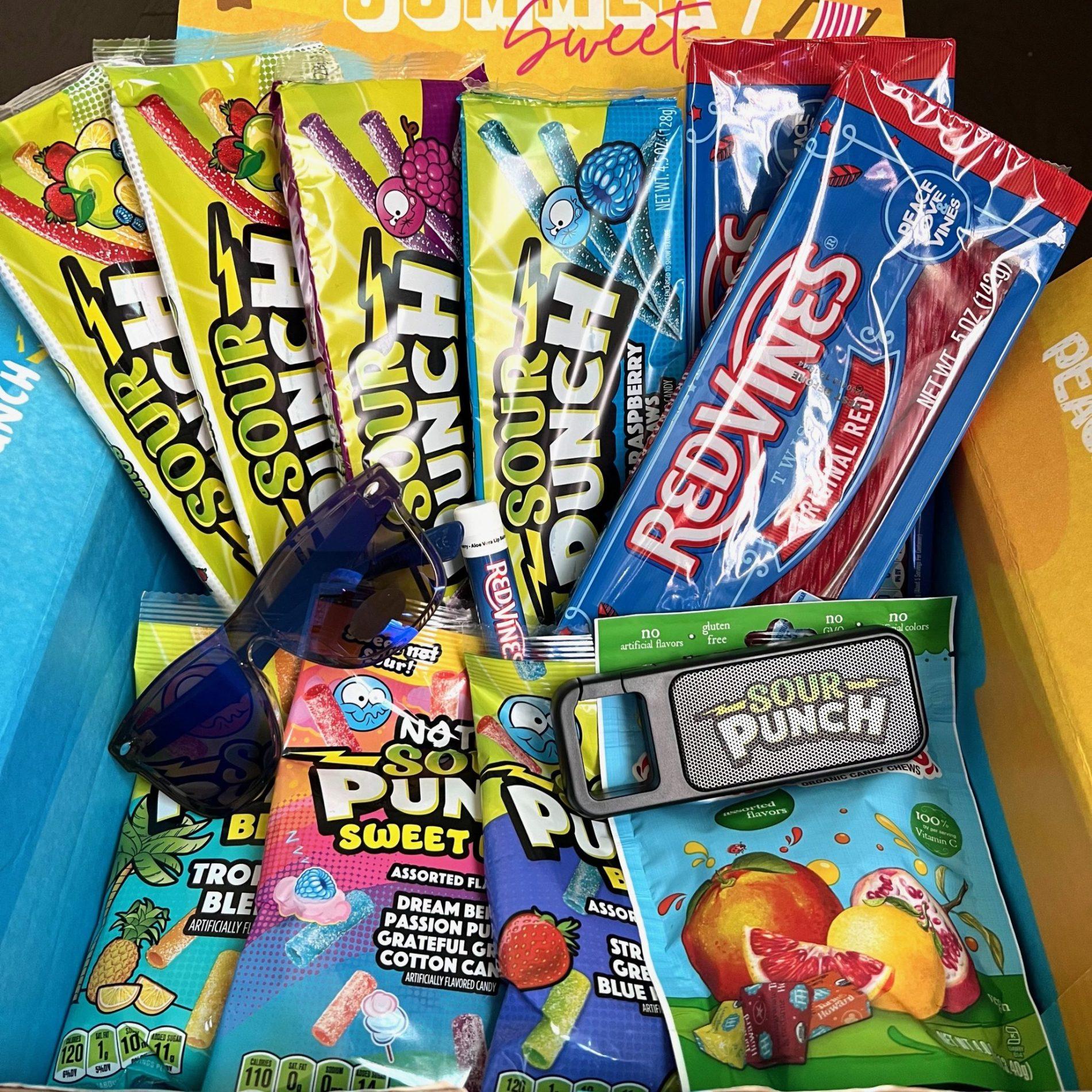 Read more about the article Red Vines / American Licorice Summer Mystery Box Review