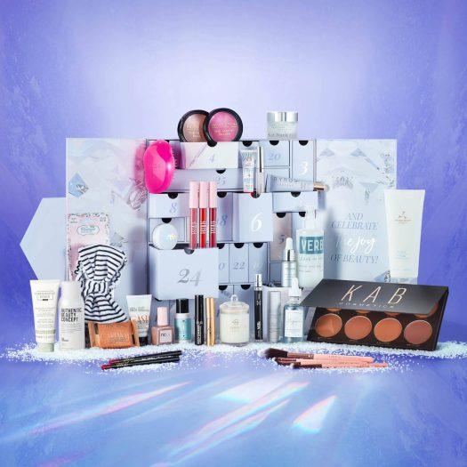 Read more about the article 2022 GLOSSYBOX Advent Calendar – Save $33!