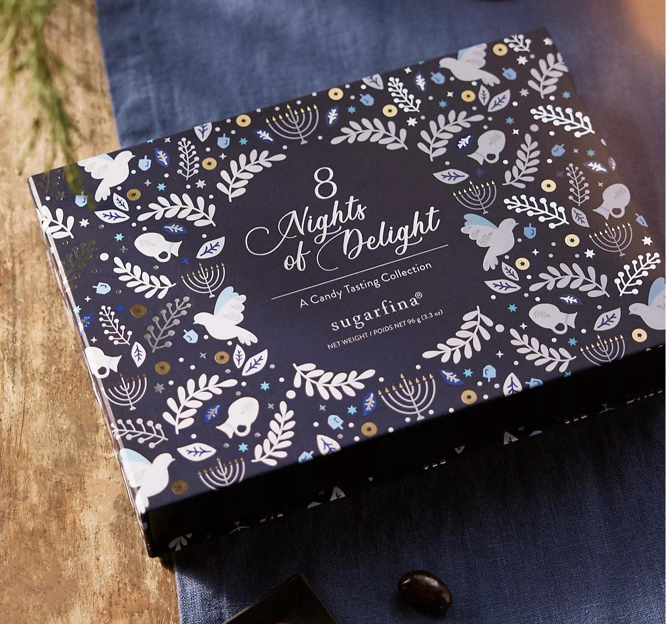 Read more about the article Sugarfina 8 Nights of Delight Candy Advent Calendar