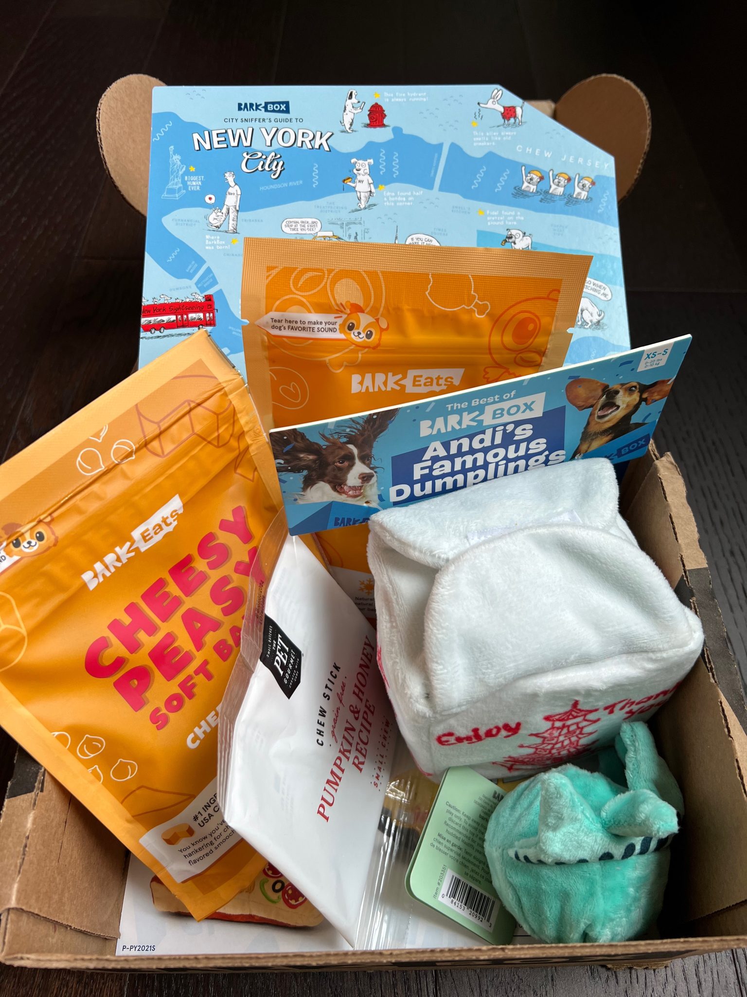 Read more about the article BarkBox Review + Coupon Code – March 2023