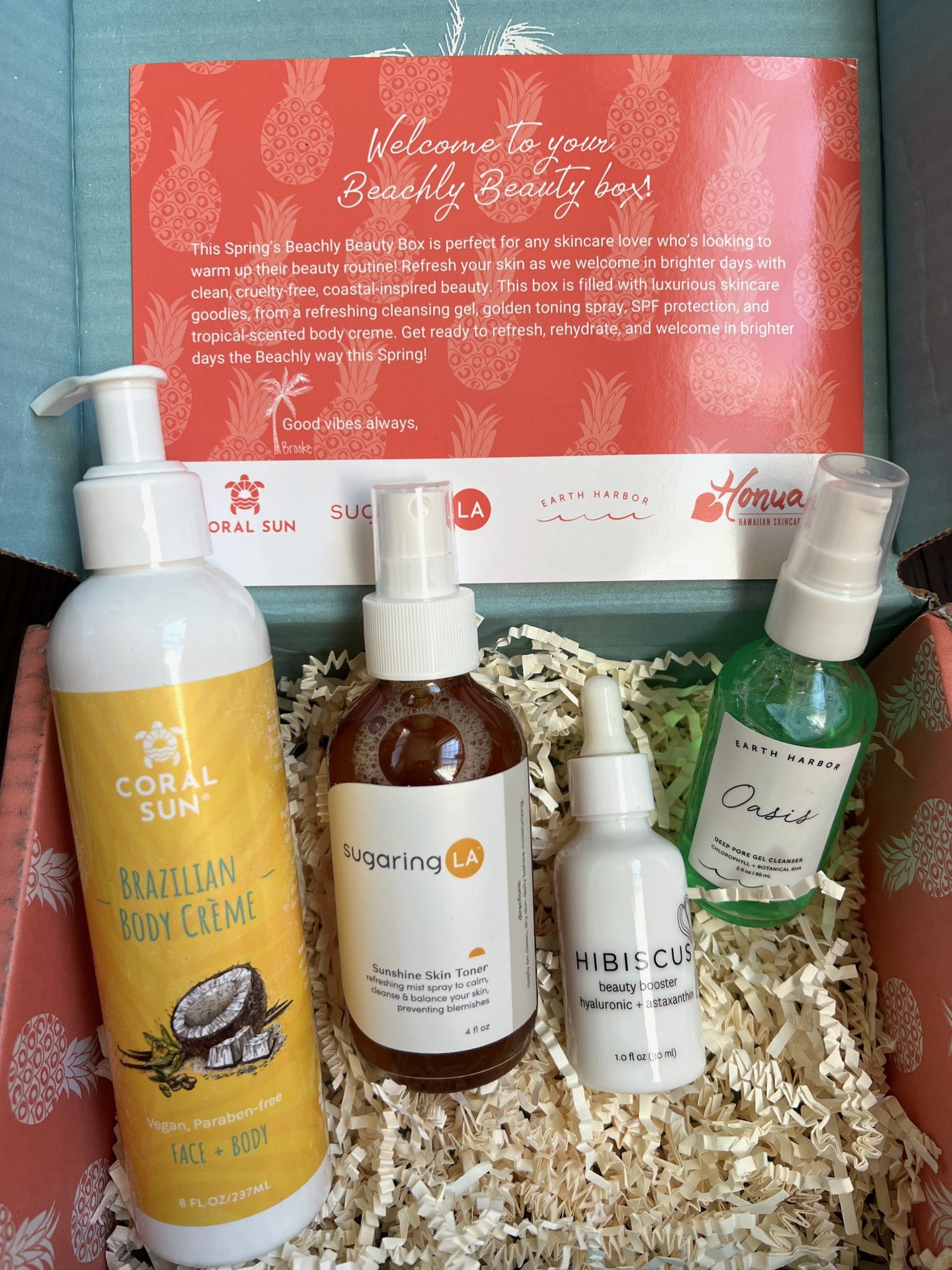 Read more about the article Beachly Beauty Box – Spring 2023 Review