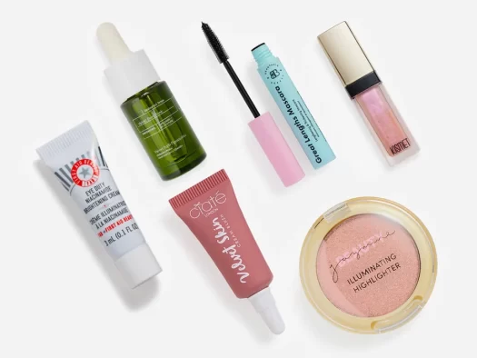 Read more about the article June 2023 ipsy Glam Bag Spoilers