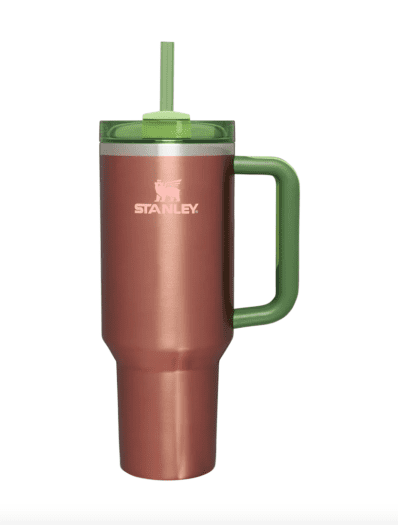 Lainey Wilson enters a new partnership with Stanley Drinkware