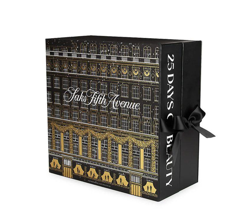 Read more about the article Saks Fifth Avenue Saks 25 Days Of Beauty Advent Calendar