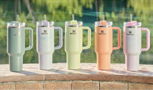 Read more about the article Stanley Adventure Quencher 40oz Travel Tumbler – New Colors Now Available at Target