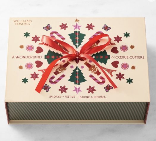 Read more about the article Williams Sonoma Cookie Cutter Advent Calendar