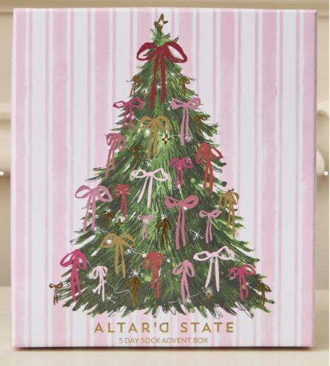 Read more about the article Altar’d State 5 Days of Socks Advent Calendar